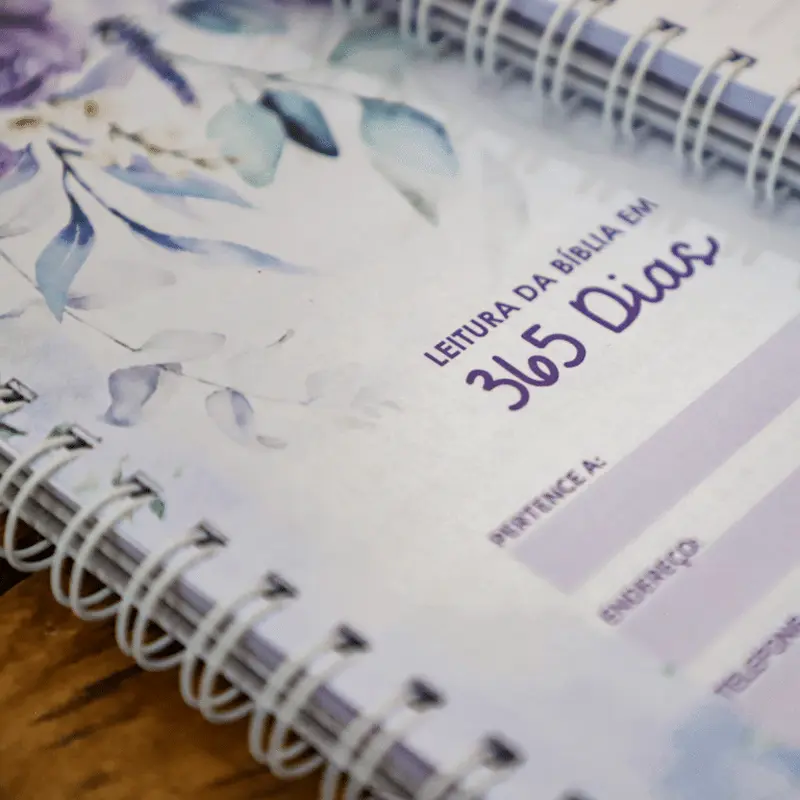 Caderno Devocional Violeta Floral